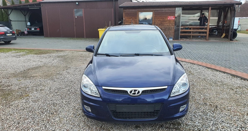 Hyundai I30 cena 15800 przebieg: 230000, rok produkcji 2009 z Siedlce małe 92